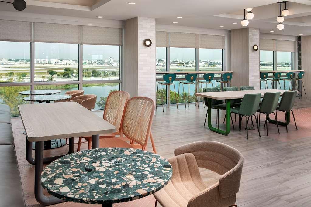 Tru By Hilton Miami Airport South Blue Lagoon Miami Springs Buitenkant foto